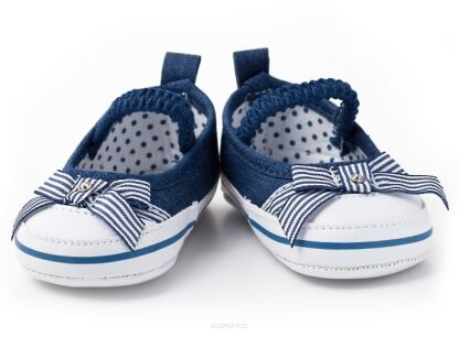 Buty dziecięce niebieskie